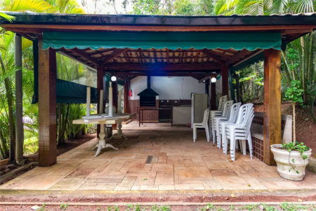 Apartamento à venda com 3 quartos, sendo 1 suíte,  em Vila Andrade, São Paulo, SP