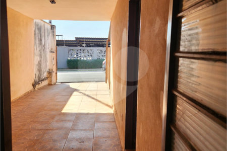 Casa à venda com 2 quartos no Centro, Araraquara, SP