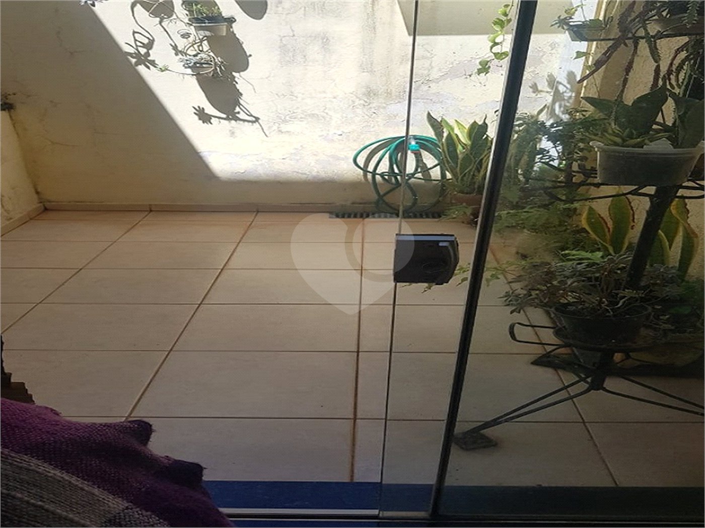 Sobrado à Venda no Parque Fehr – 3 Dormitórios e Área Gourmet em Rua Tranquila