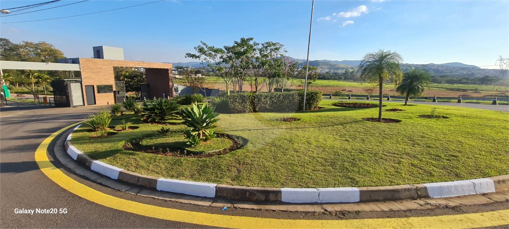 Terreno à venda no condomínio Associação dos Moradores do Loteamento Alto da Floresta, Bom Jesus dos Perdões - SP