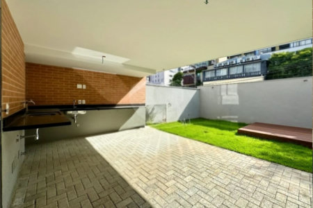 Casa à venda com 3 quartos, sendo 1 suíte, no condomínio : Cube XL Vila Madalena, São Paulo - SP