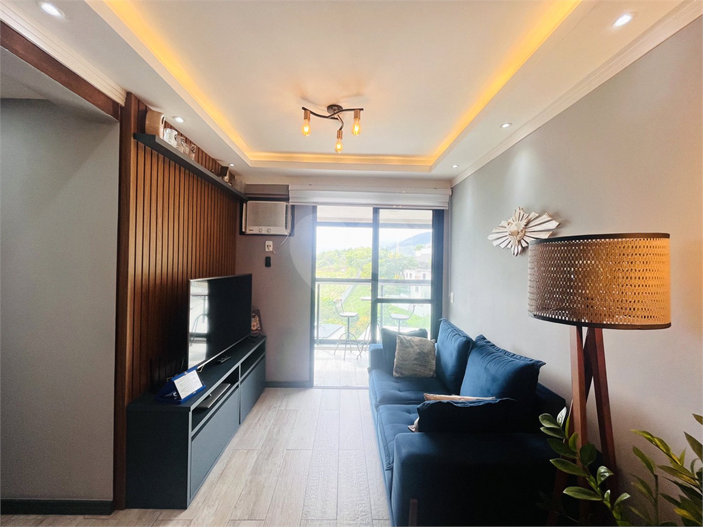 Apartamento à venda com 3 quartos, sendo 1 suíte, em Campo Grande, Rio de Janeiro, RJ