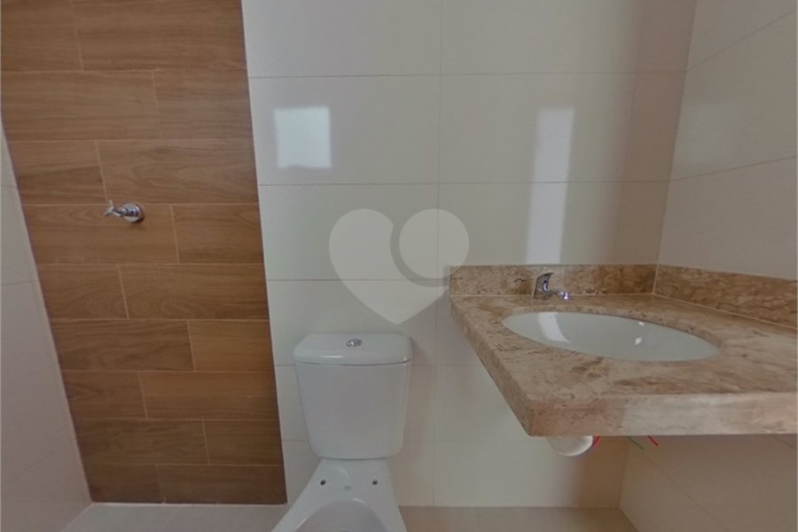 Casa à venda com 3 suítes no condomínio Residencial Gaya, São Paulo - SP
