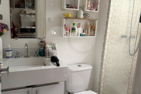 Apartamento à venda com 3 suítes em Campo Belo, São Paulo, SP