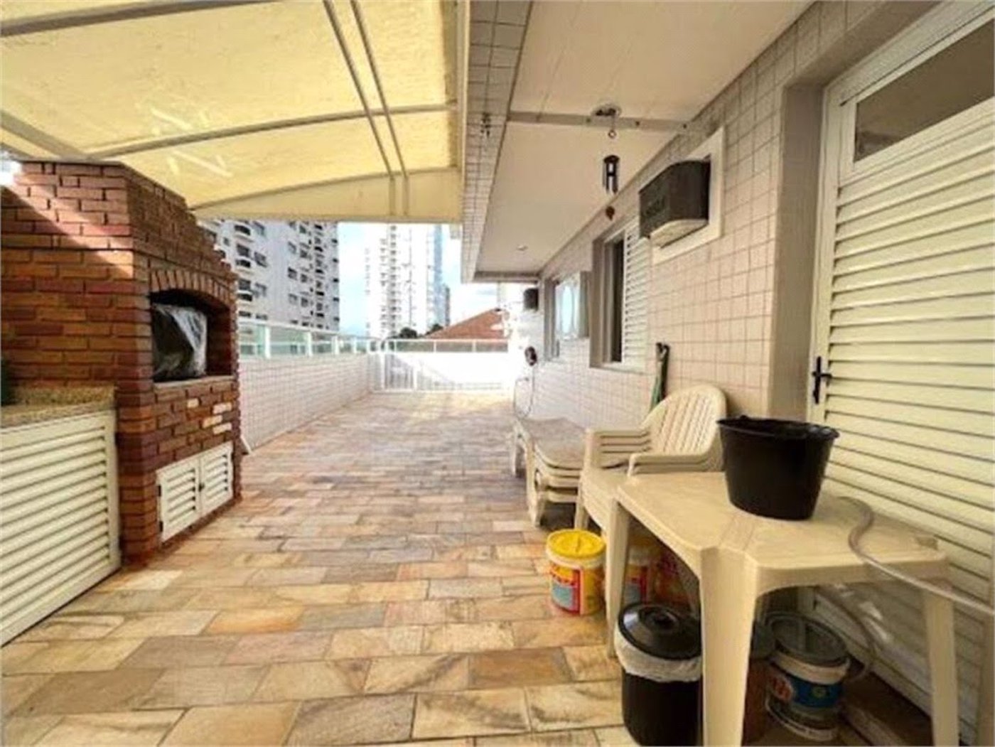Apartamento Residencial para locação, Gonzaga, Santos - AP0231.