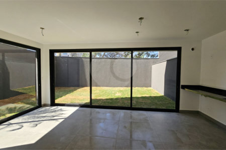Casa à venda com 4 suítes no condomínio Cube Cidade Jardim, São Paulo - SP