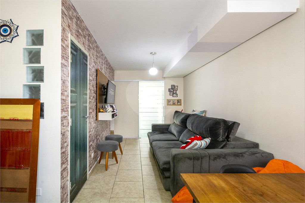 Casa à venda com 3 quartos, sendo 1 suíte, no condomínio Inter Ville Condominium House, São Paulo - SP