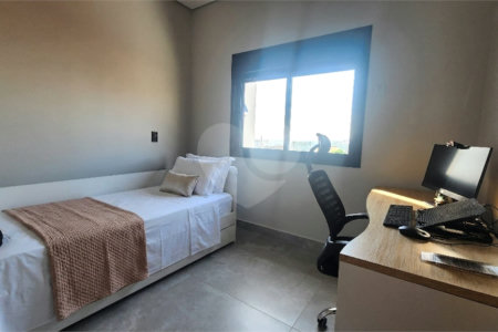 Casa à venda com 3 quartos, sendo 2 suítes, no condomínio Pampulha, Sorocaba - SP
