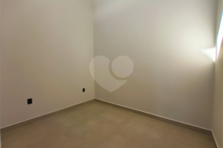 Casa à venda com 3 quartos, sendo 1 suíte, no condomínio Horto Florestal Villagio, Sorocaba - SP