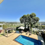 Casa à venda com 3 suítes no condomínio Golf Village, Carapicuíba - SP