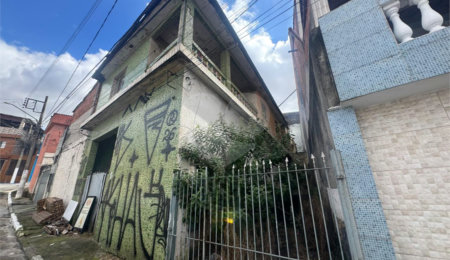 Sobrado à venda com 7 quartos em Cidade Continental, São Paulo, SP