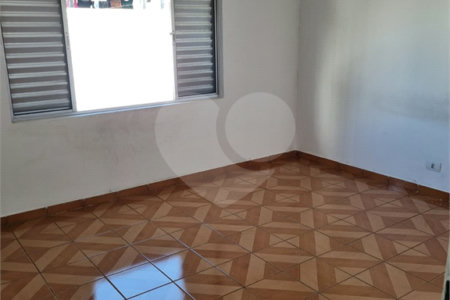 Sobrado à venda ou para alugar com 2 quartos em Jardim Umuarama, São Paulo, SP