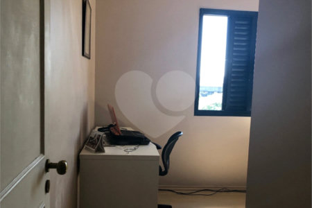 Apartamento à venda com 4 quartos, sendo 3 suítes, em Fazenda Morumbi, São Paulo, SP