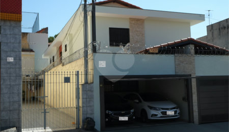 Sobrado à venda com 3 quartos, sendo 1 suíte,  em Parque Novo Mundo, São Paulo, SP