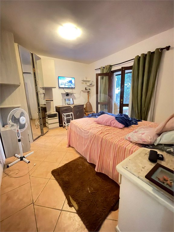 Casa à venda ou para alugar com 6 quartos, sendo 2 suítes, em Condomínio Portal dos Nobres, Atibaia, SP
