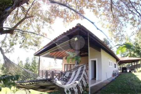 Casa à venda com 4 quartos, sendo 3 suítes, no condomínio Parque dos Manacas, Jundiaí - SP