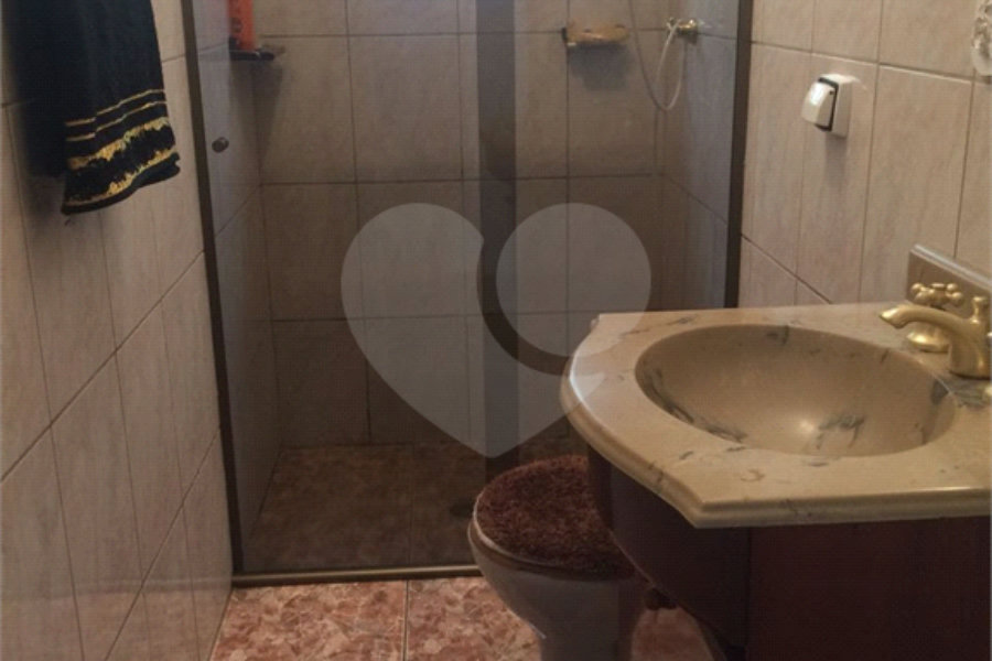 Casa à venda com 4 quartos em Jardim Aida, Guarulhos, SP