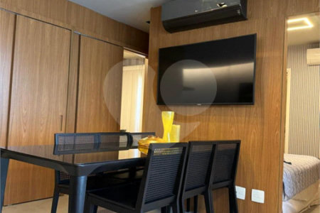 Apartamento à venda com 3 quartos, sendo 2 suítes,  em Brooklin Paulista, São Paulo, SP