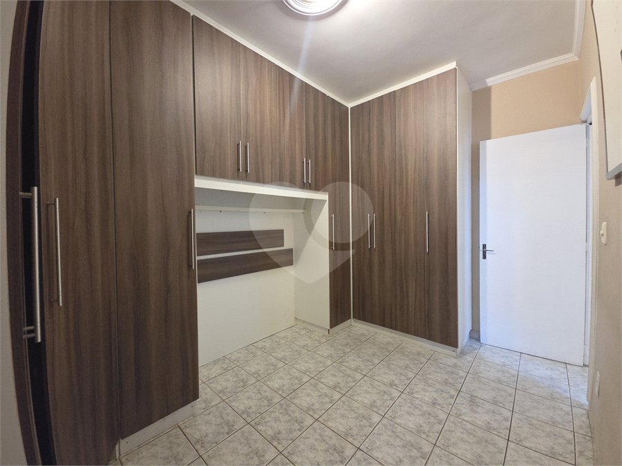 Casa à venda com 3 quartos, sendo 1 suíte, no condomínio Parque das Árvores, Sorocaba - SP