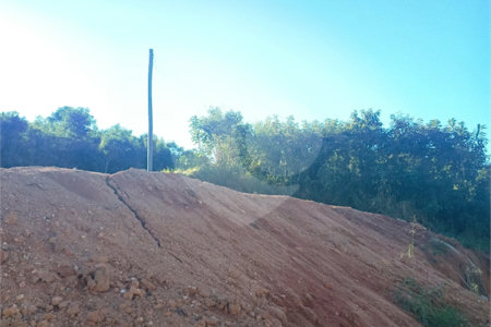 Terreno à venda no condomínio Bosque da Represa, Nazaré Paulista - SP