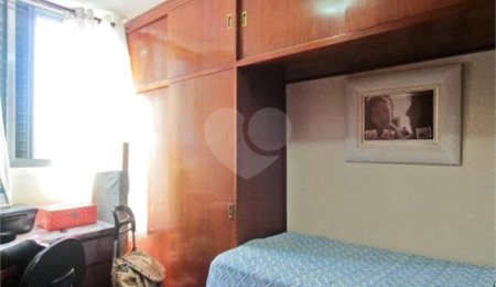 Apartamento à venda com 2 quartos em Horto, São Paulo, SP