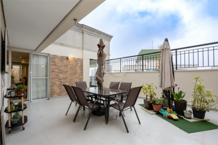 Apartamento à venda com 3 quartos, sendo 1 suíte,  em Jardim Parque Morumbi, São Paulo, SP