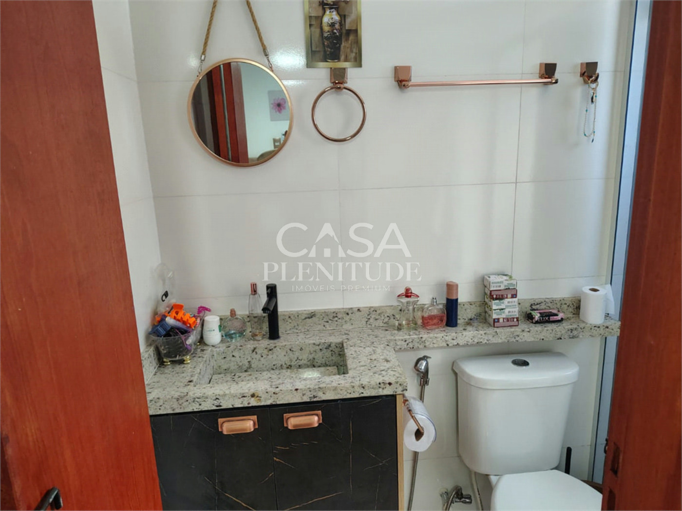 Casa de Vila à venda com 2 suítes em Chácaras do Rosário, Franco da Rocha, SP