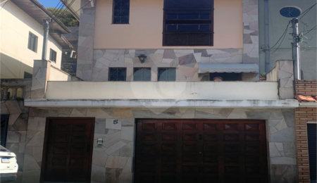 Sobrado à venda com 4 quartos em Santana, São Paulo, SP