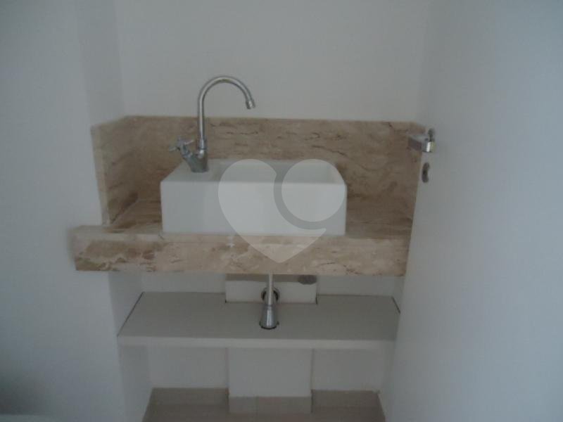 Apartamento à venda com 3 quartos, sendo 1 suíte, em Vila Suzana, São Paulo, SP