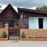 Chalé à venda em Atibaia 140m²– Condomínio fechado com lazer completo