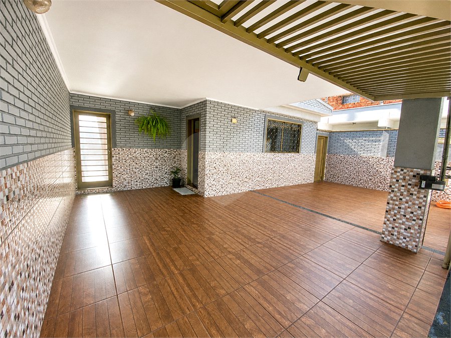 Casa à venda com 4 quartos, sendo 1 suíte, em Campos Elíseos, Ribeirão Preto, SP