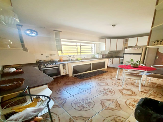Casa à venda com 4 quartos em Jardim Almeida Prado, Guarulhos, SP