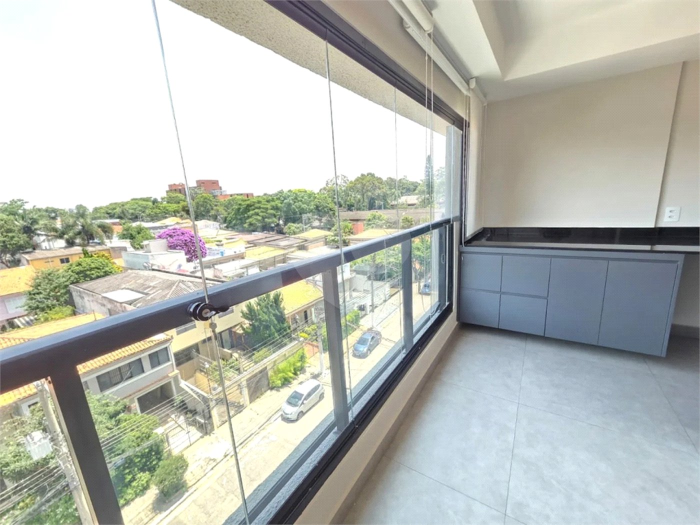 Apartamento à venda ou para alugar com 2 quartos, sendo 1 suíte,  em Planalto Paulista, São Paulo, SP