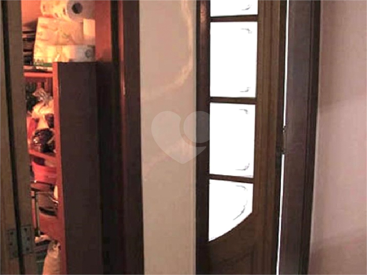 Sobrado à venda com 3 quartos, sendo 1 suíte, em Tremembé, São Paulo, SP
