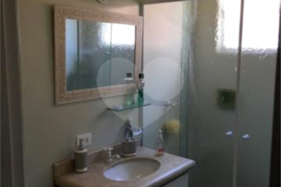Sobrado à venda com 3 quartos, sendo 1 suíte, em Sacomã, São Paulo, SP