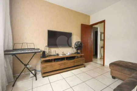 Casa à venda com 4 quartos, sendo 2 suítes, em Vila Mazzei, São Paulo, SP
