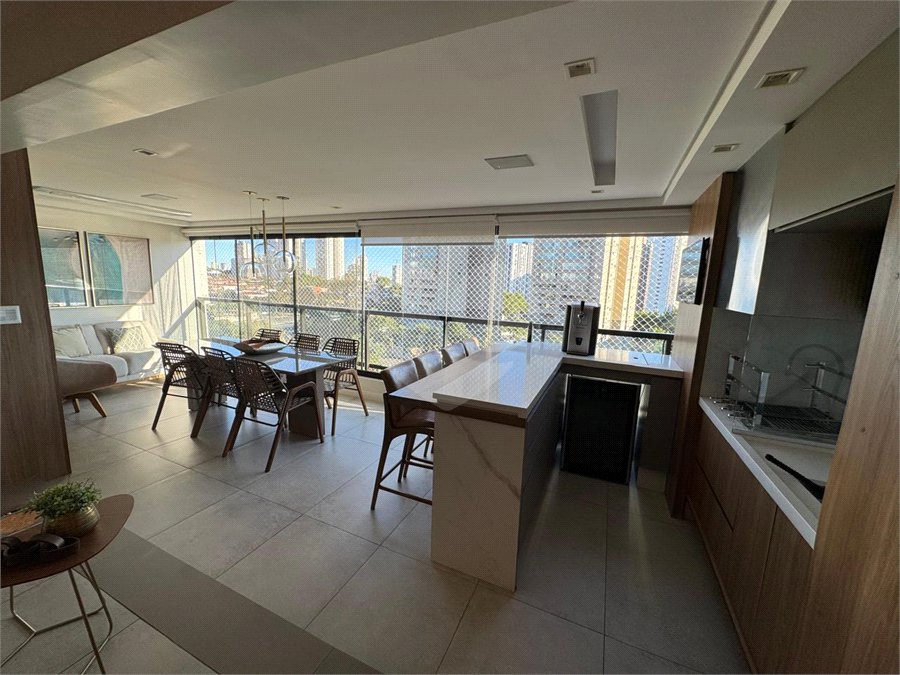 Apartamento à venda com 4 quartos, sendo 3 suítes,  em Vila Cruzeiro, São Paulo, SP