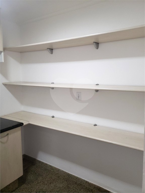 Casa à venda com 4 quartos, sendo 1 suíte,  em Vila Oliveira, Mogi das Cruzes, SP