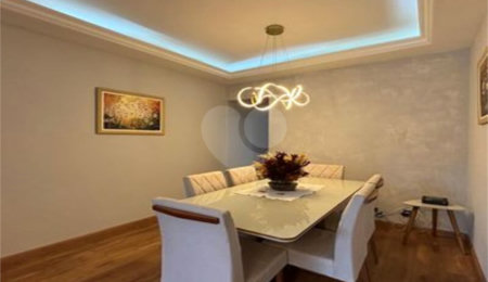 Apartamento à venda com 3 quartos, sendo 1 suíte,  em Lagoa, Rio de Janeiro, RJ