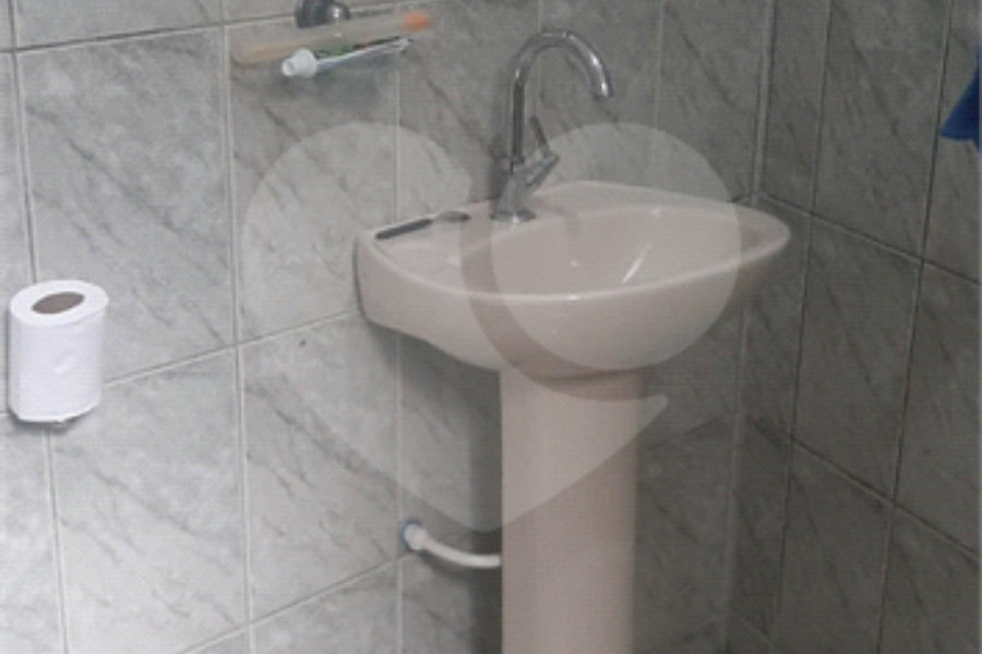 Sobrado à venda com 3 suítes em Jaraguá, São Paulo, SP