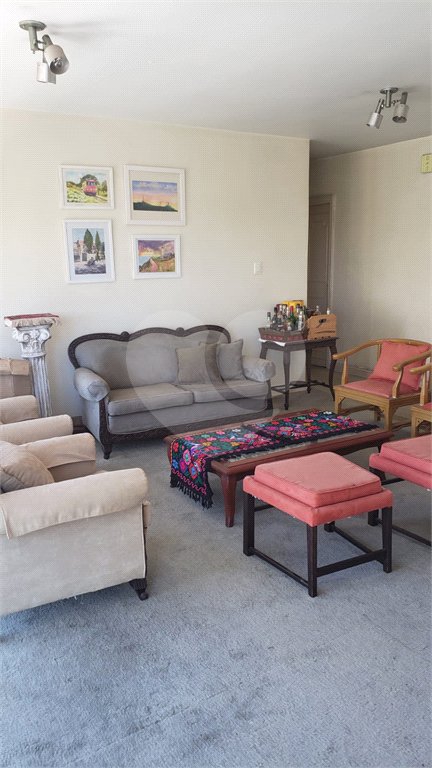 Apartamento à venda com 3 quartos, sendo 1 suíte, em Pinheiros, São Paulo, SP