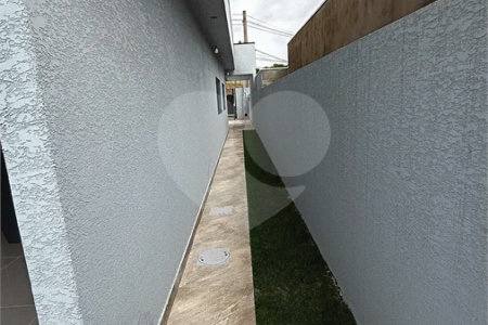 Casa à venda com 3 quartos, sendo 1 suíte, em Loteamento Parque Serras de Atibaia I, Atibaia, SP