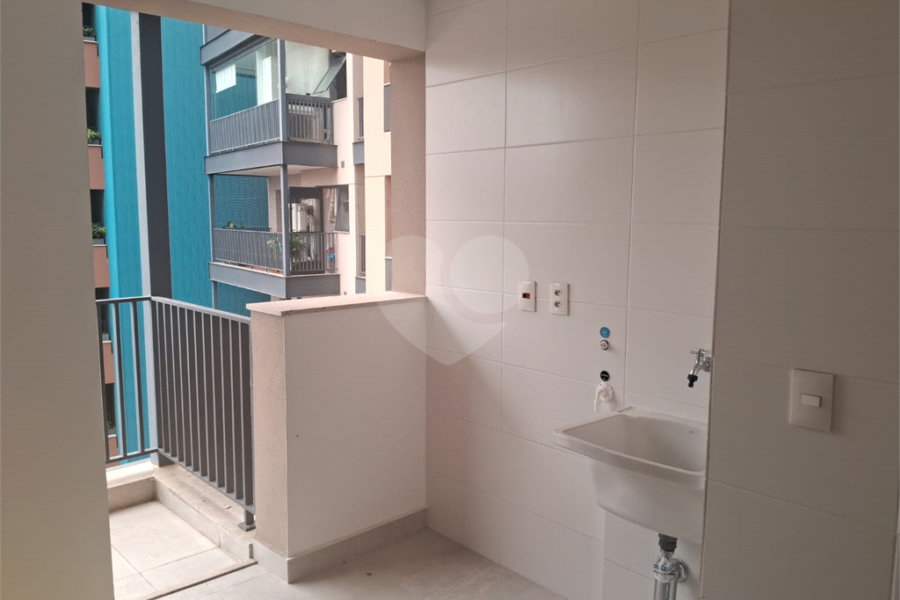 Apartamento à venda com 2 suítes em Alto da Lapa, São Paulo, SP