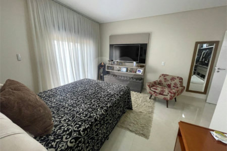 Casa à venda com 3 suítes no condomínio Mônaco, São José dos Campos - SP