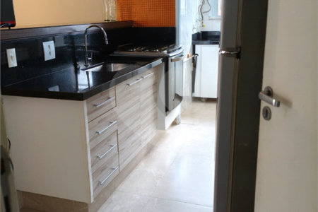 Apartamento à venda com 2 quartos, sendo 1 suíte, no Centro, São Bernardo do Campo, SP