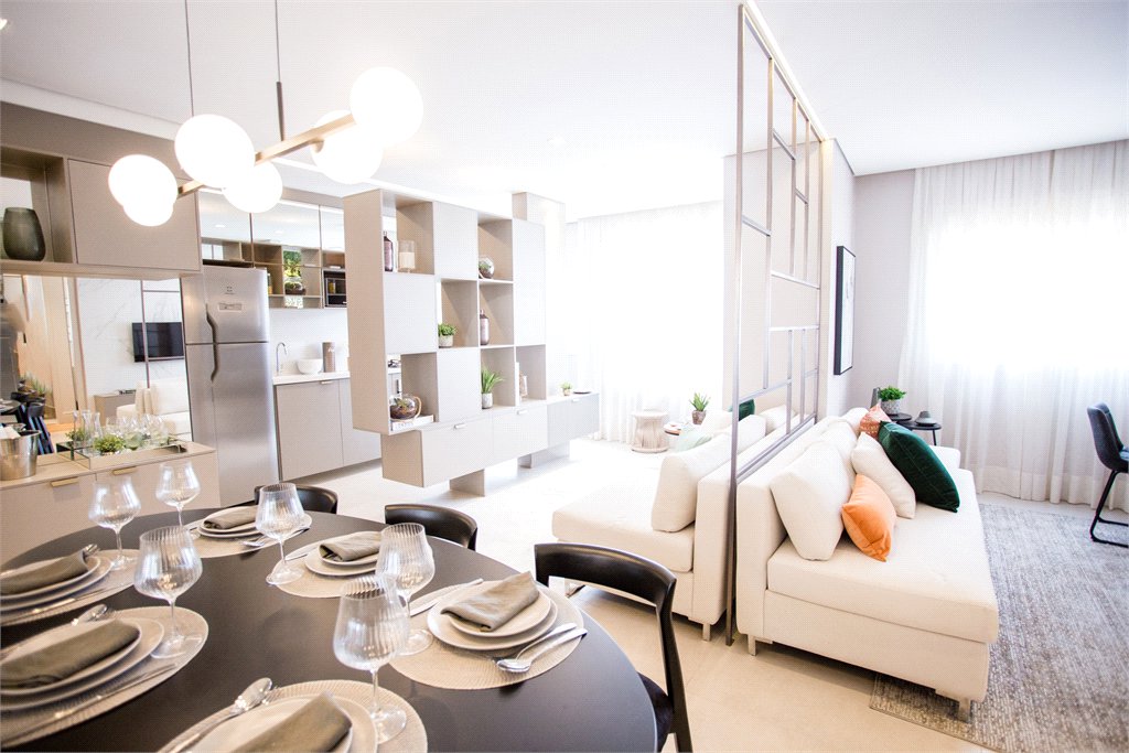 Apartamento à venda com 2 quartos, sendo 1 suíte, em Vila Rosália, Guarulhos, SP