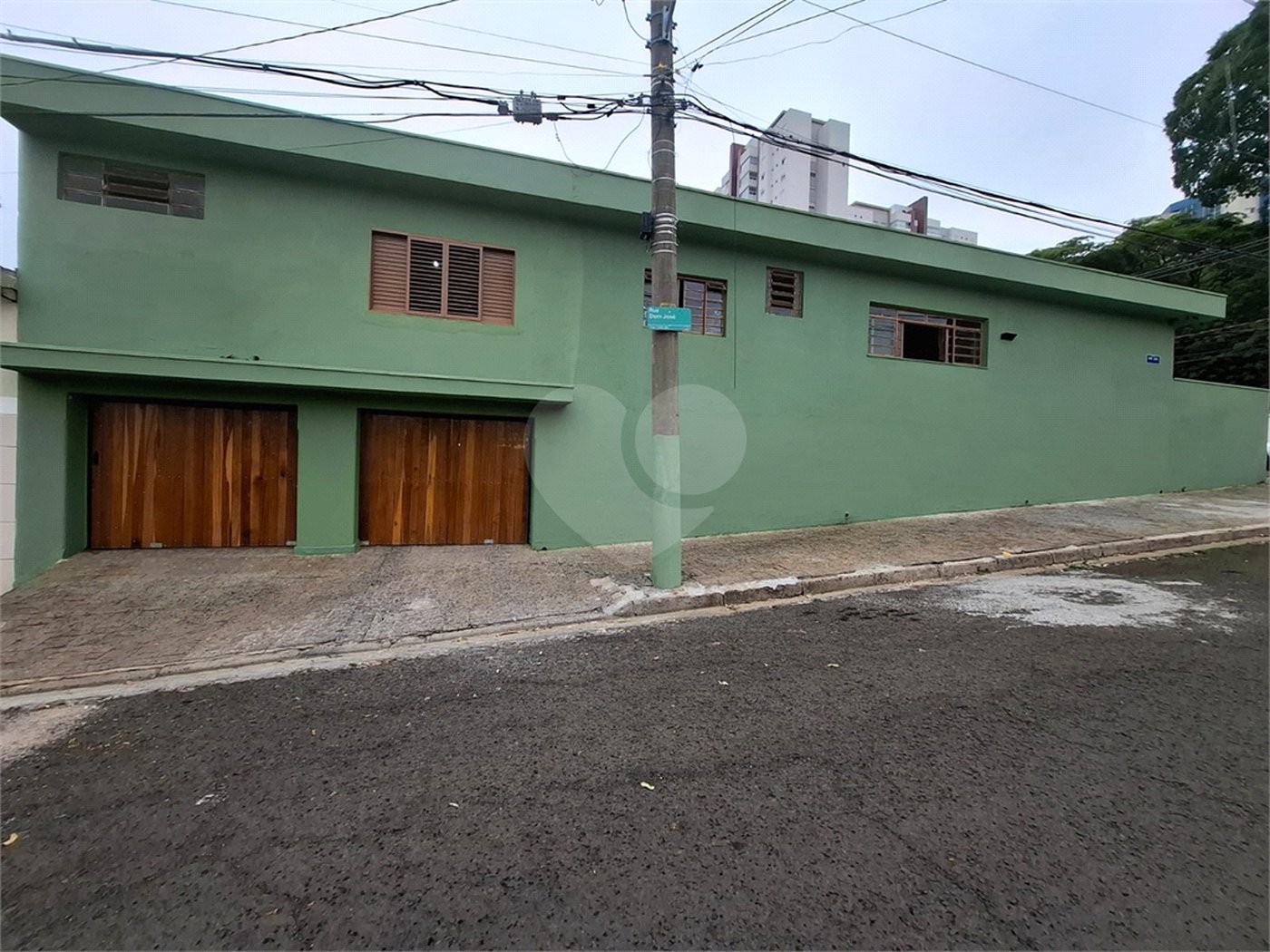Casa à venda com 4 quartos, sendo 3 suítes,  no Centro, Indaiatuba, SP