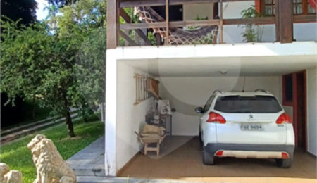 Casa à venda com 3 quartos, sendo 1 suíte,  no condomínio Clube de Campo Fazenda Tabarã, Mairiporã - SP