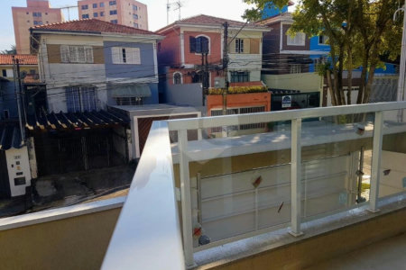 Sobrado à venda com 3 quartos, sendo 1 suíte,  em Jardim Prudência, São Paulo, SP