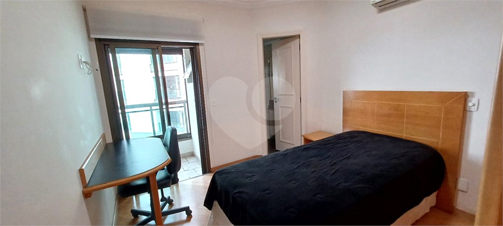 Apartamento à venda com 4 suítes em Jardim Fonte do Morumbi, São Paulo, SP
